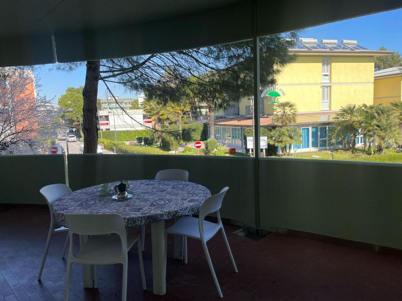 Claudia & Ritz Palace Grado Exterior photo